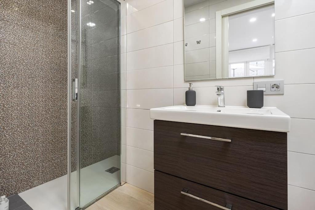 El Patio De Schulz Apartment กิฮอน ภายนอก รูปภาพ